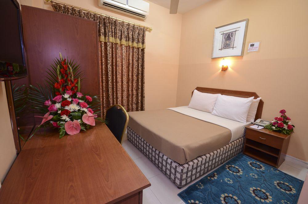 דובאי Melody Queen Hotel By Aura מראה חיצוני תמונה
